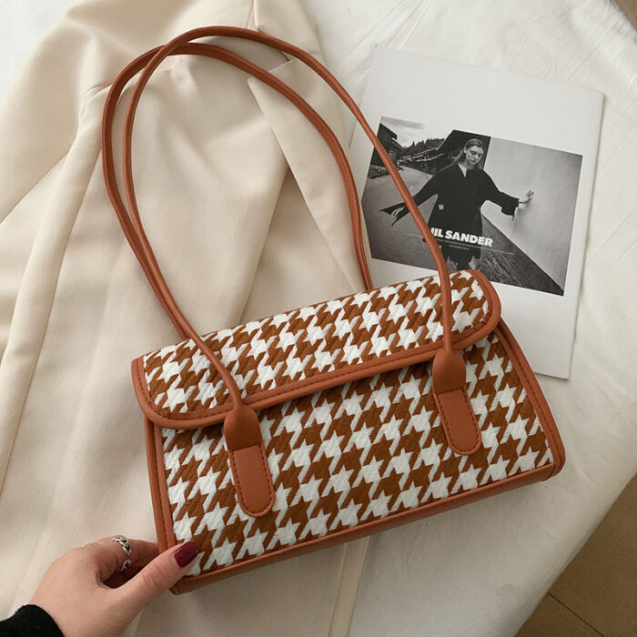 Women's  Underarm Baguette Shoulder Bag - Image 9