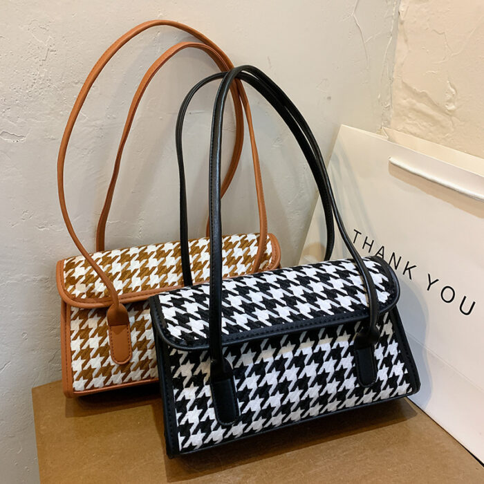 Women's  Underarm Baguette Shoulder Bag - Image 4