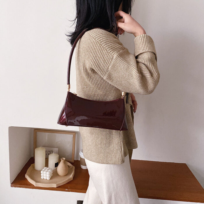 Baguette underarm shoulder bag - Image 4
