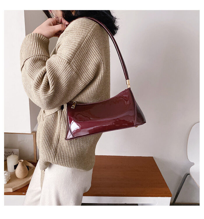 Baguette underarm shoulder bag - Image 5