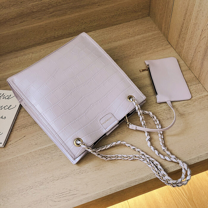 Chain all-match tote bag - Image 3