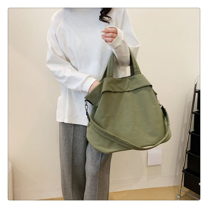 All-matching Fashion Special-interest Casual Large Capacity Student Class Work Commuter Messenger Bag - Image 9