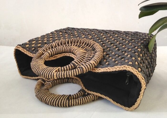 Wooden handle beach bag handbag - Image 3