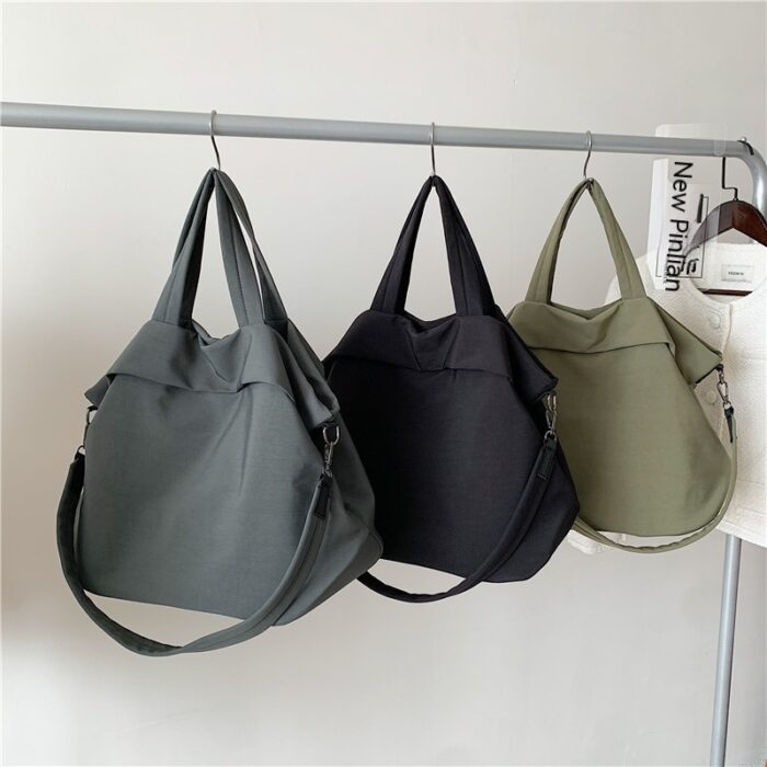 All-matching Fashion Special-interest Casual Large Capacity Student Class Work Commuter Messenger Bag - Image 3