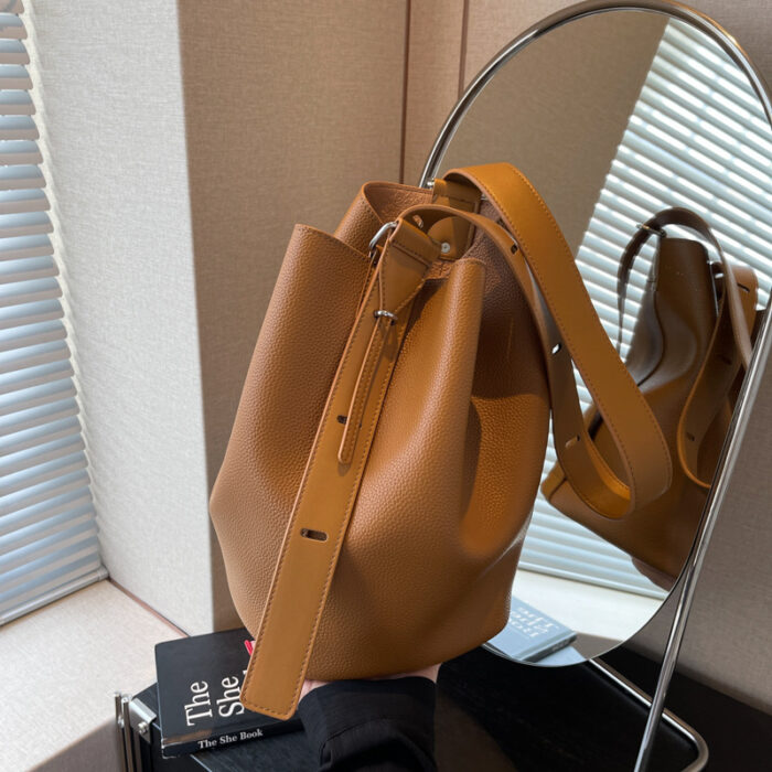 Fall Commuter Shoulder Messenger Bag - Image 2