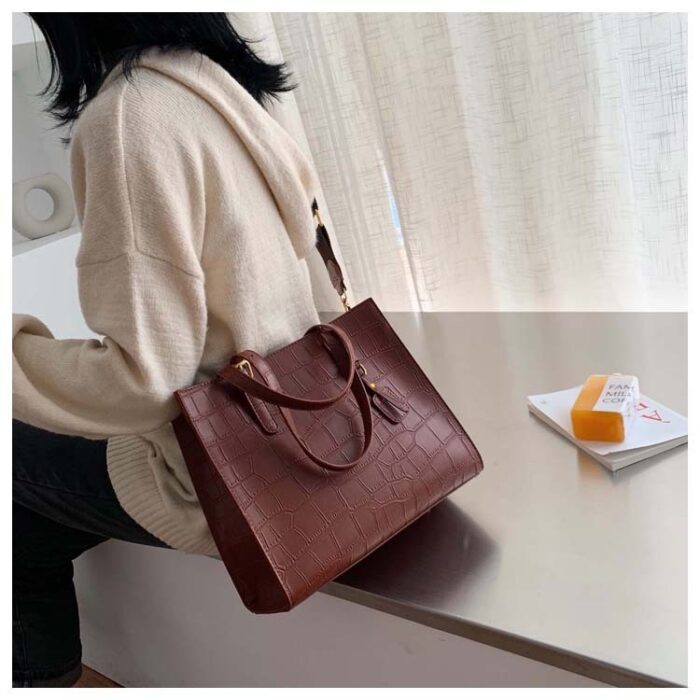 Stone pattern broadband tote bag - Image 8
