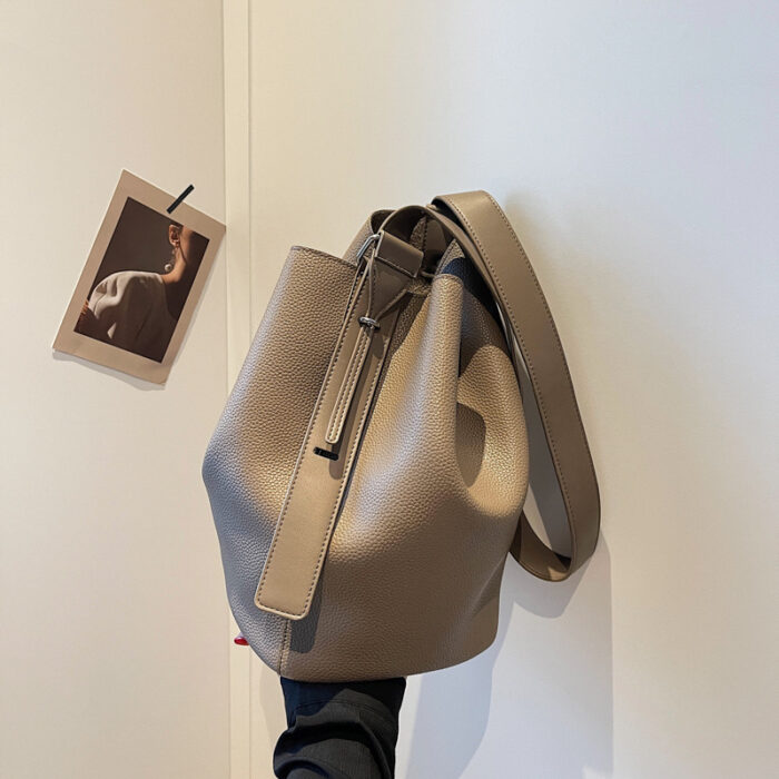 Fall Commuter Shoulder Messenger Bag - Image 3