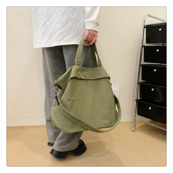 All-matching Fashion Special-interest Casual Large Capacity Student Class Work Commuter Messenger Bag - Image 8