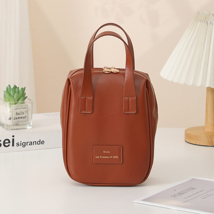 Handle-top Cosmetic Bag Ins Fashion Shell-shaped Handbag Toiletry Bags Travel High Capacity Portable Storage Make Up Bag - Image 10